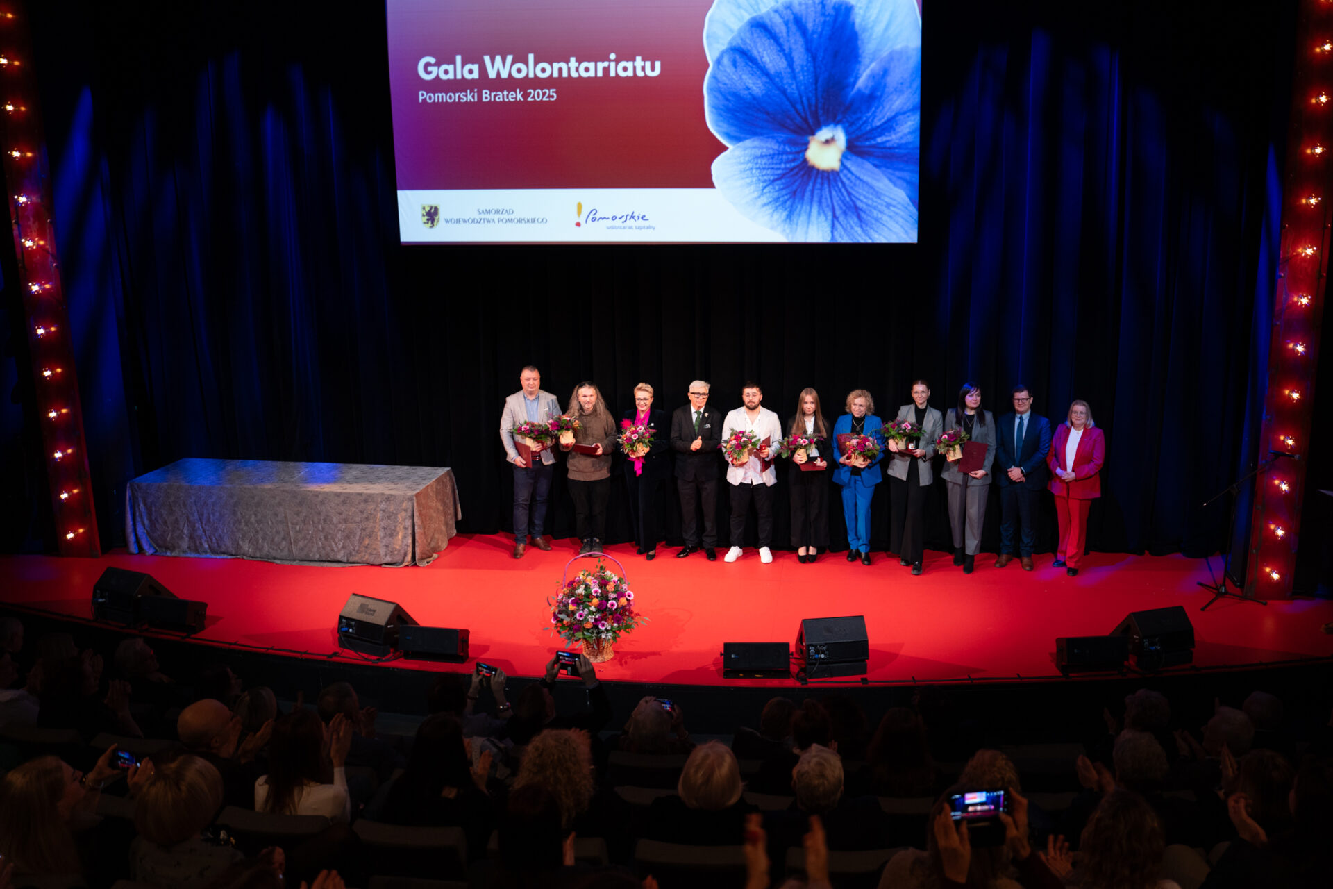 Kto otrzymał podziękowanie za działalność wolontariacką? Pomorskie bratki wręczone