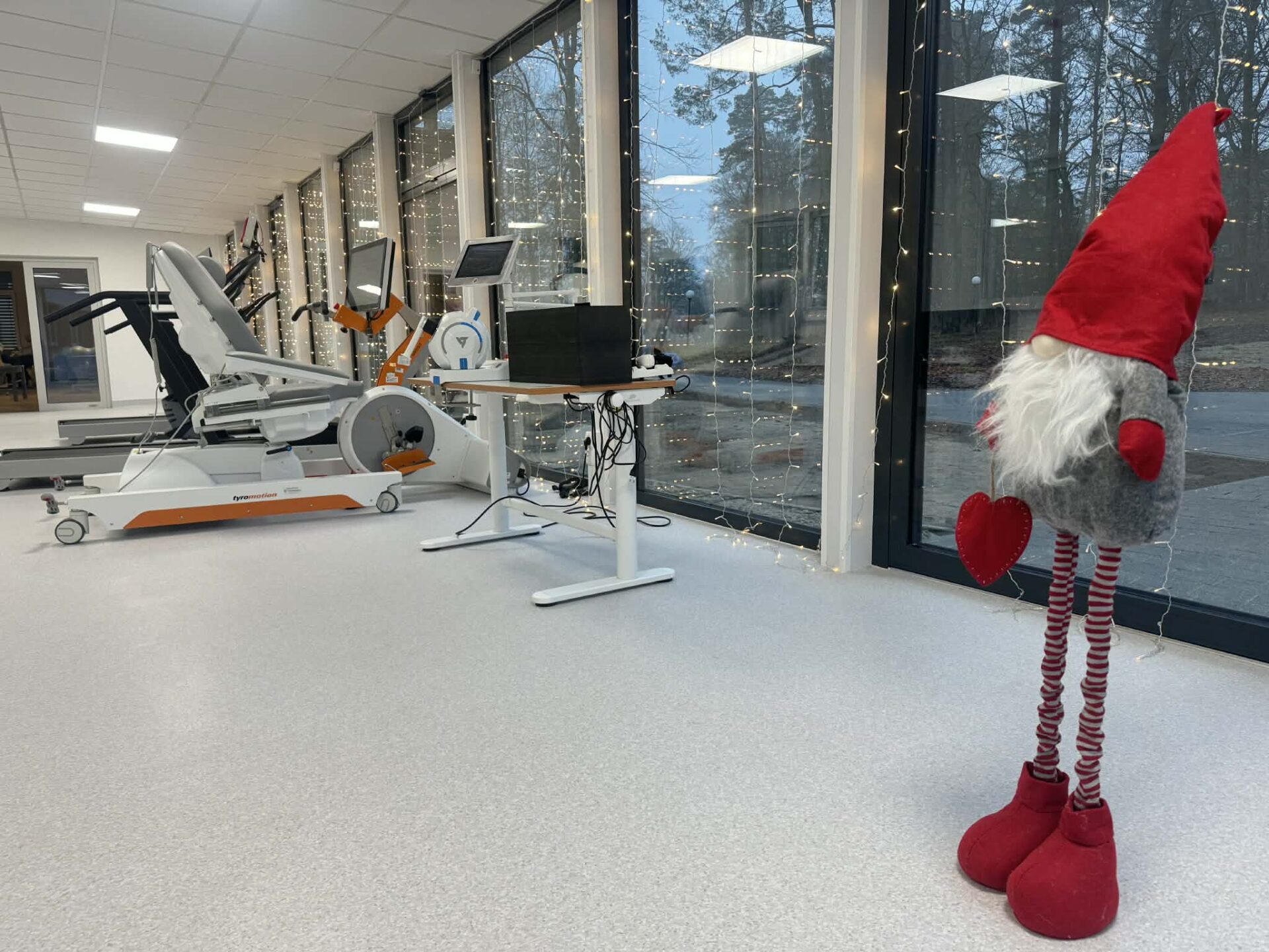 Oddział rehabilitacji dorosłych w Dzierżążnie już po remoncie. Są nowe sale chorych, do ćwiczeń oraz świetlica